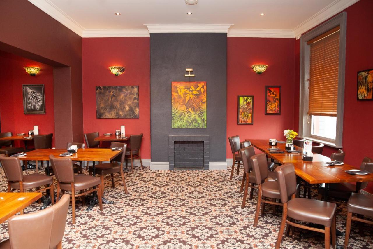 Royal Hotel סינגלטון מראה חיצוני תמונה