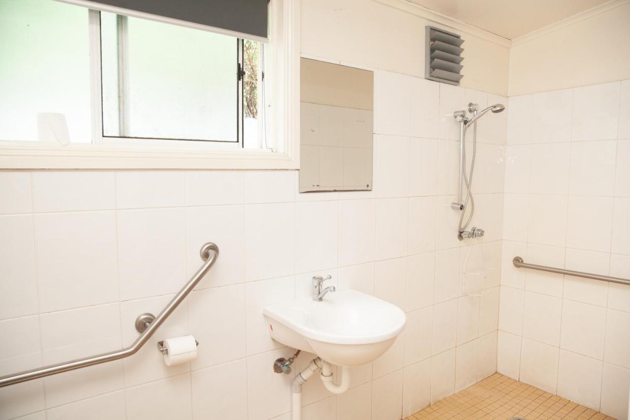 Royal Hotel סינגלטון מראה חיצוני תמונה