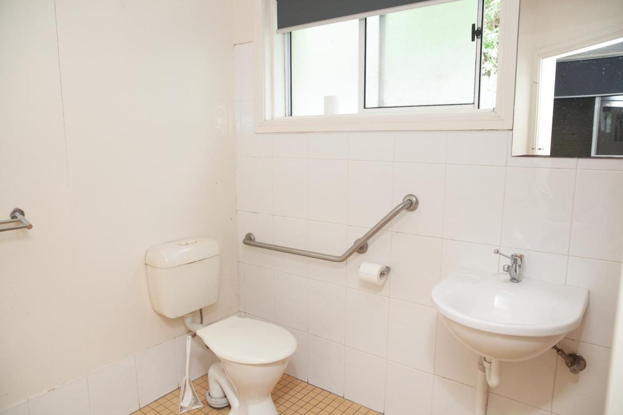 Royal Hotel סינגלטון מראה חיצוני תמונה